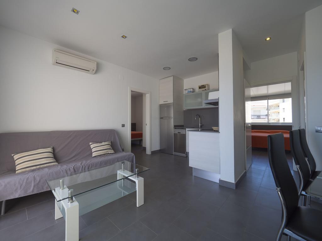 Inmosantos Oasis B8 Apartman Roses Kültér fotó