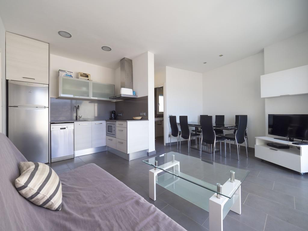 Inmosantos Oasis B8 Apartman Roses Kültér fotó
