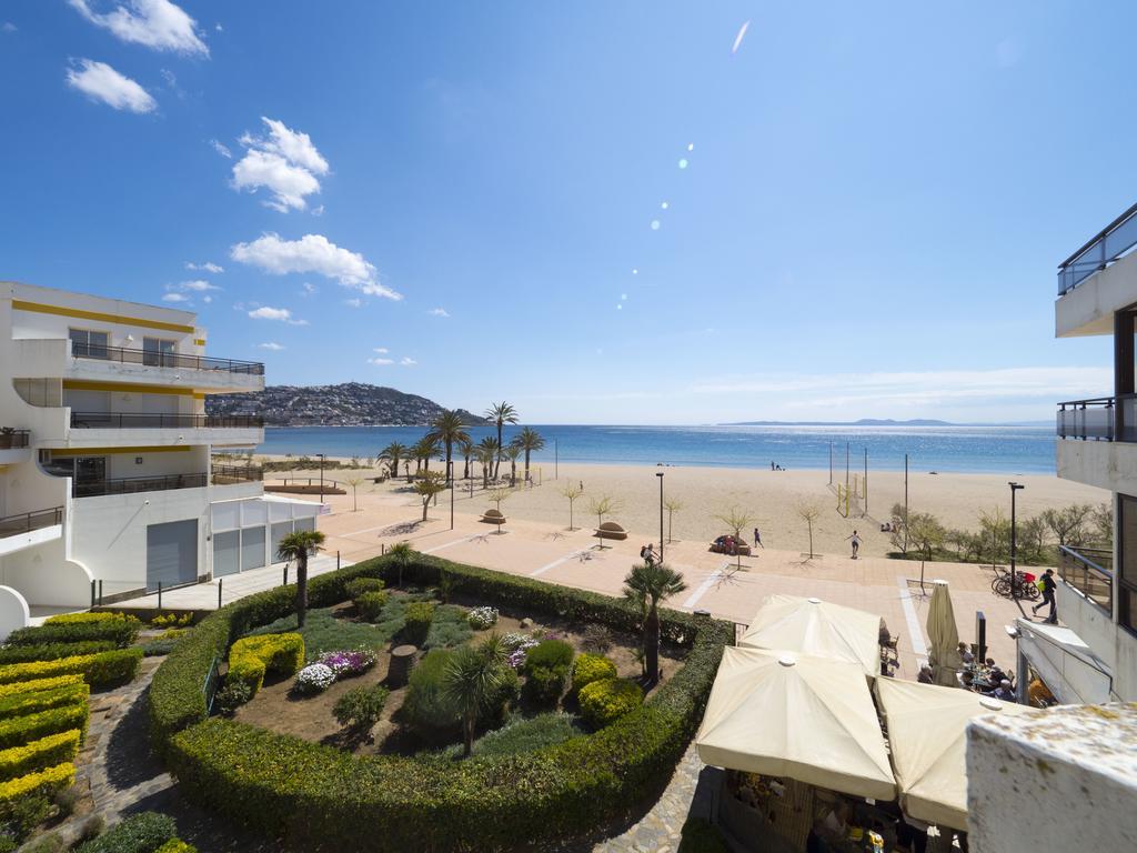 Inmosantos Oasis B8 Apartman Roses Kültér fotó