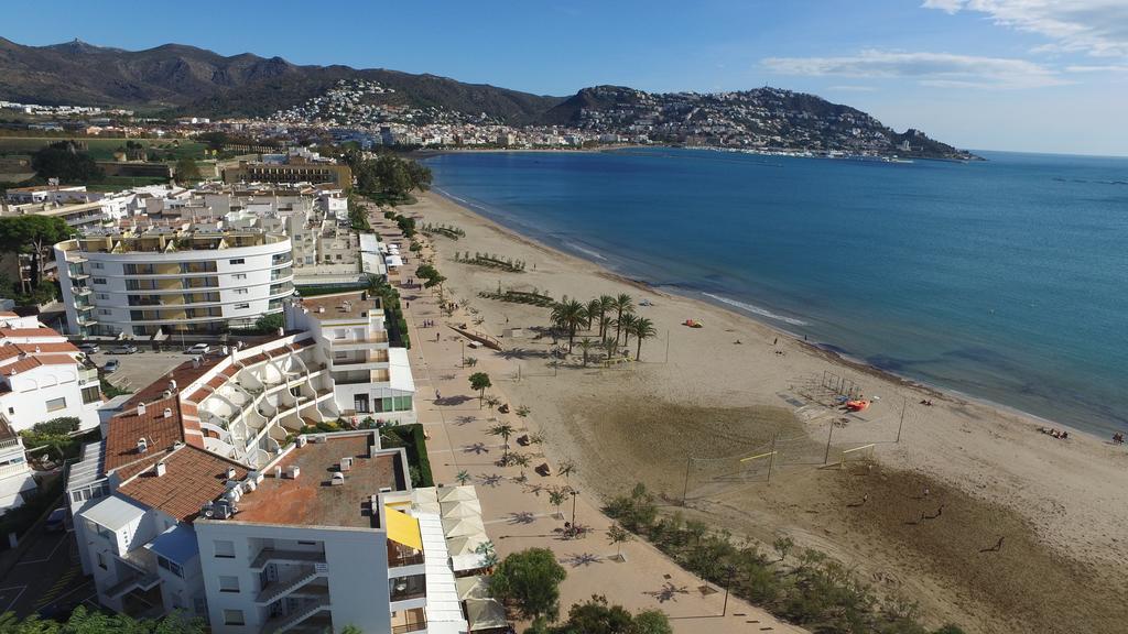 Inmosantos Oasis B8 Apartman Roses Kültér fotó